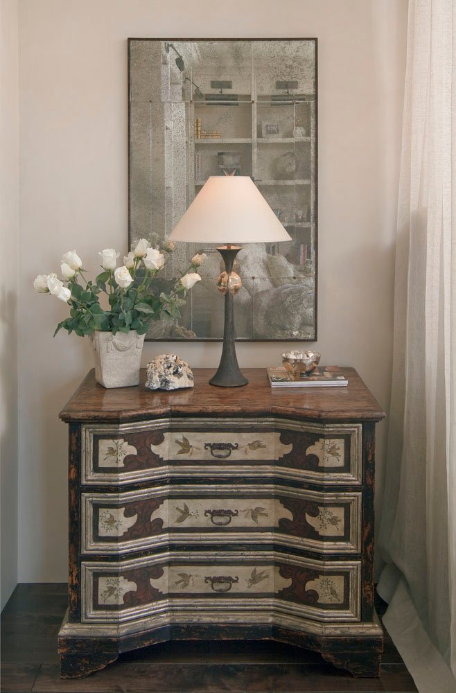 Biltmore Residence primary suite designed by Paul Lauren Designs, Phoenix, Arizona