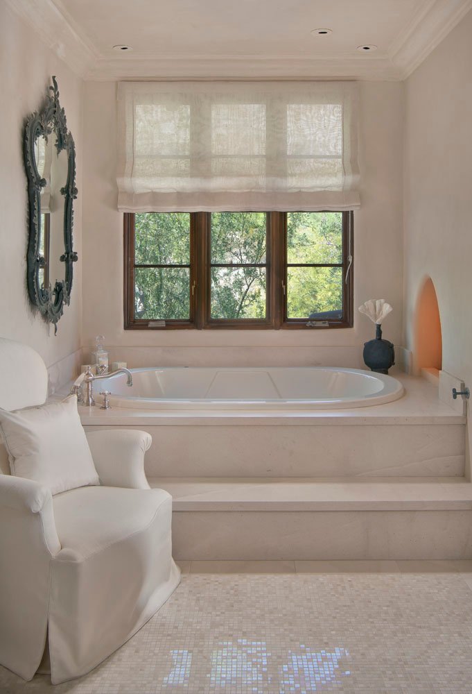 Biltmore Residence primary bathroom designed by Paul Lauren Designs, Phoenix, Arizona