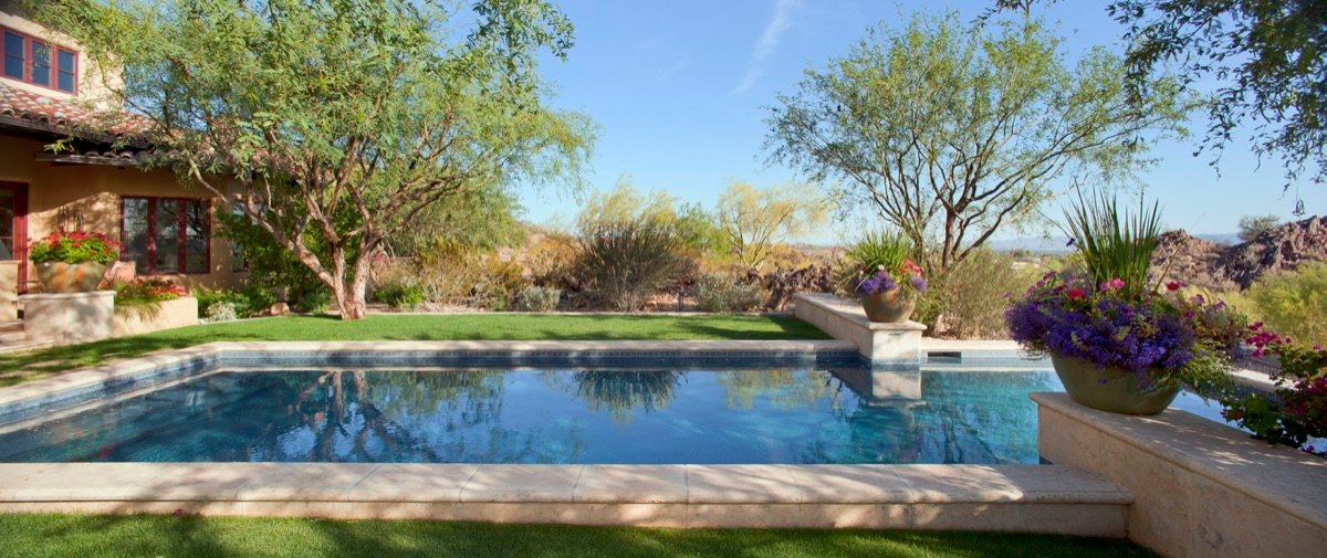Biltmore Residence poolside terrace designed by Paul Lauren Designs, Phoenix, Arizona