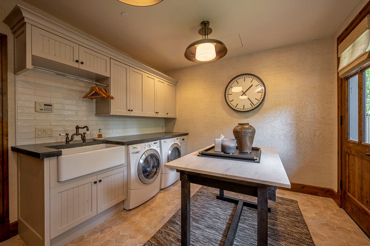 Cabin on the Lake interior designed by Paul Lauren Designs, Coeur d'Alene Lake, Idaho, view 7