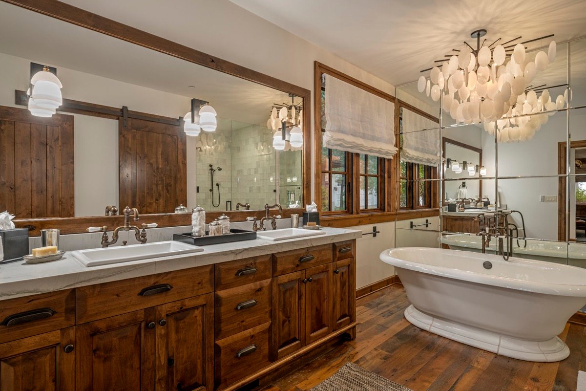 Cabin on the Lake interior designed by Paul Lauren Designs, Coeur d'Alene Lake, Idaho, view 3