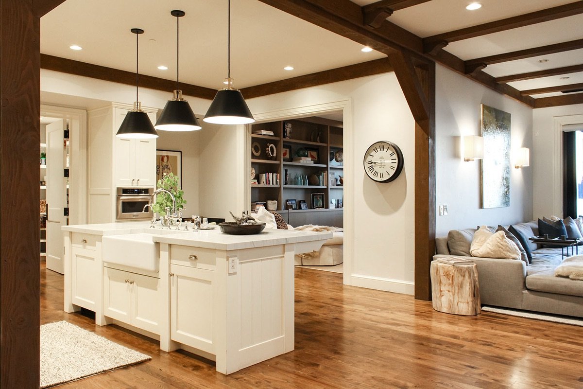Lakefront Condo I interior designed by Paul Lauren Designs, Chicago, Illinois, view 3