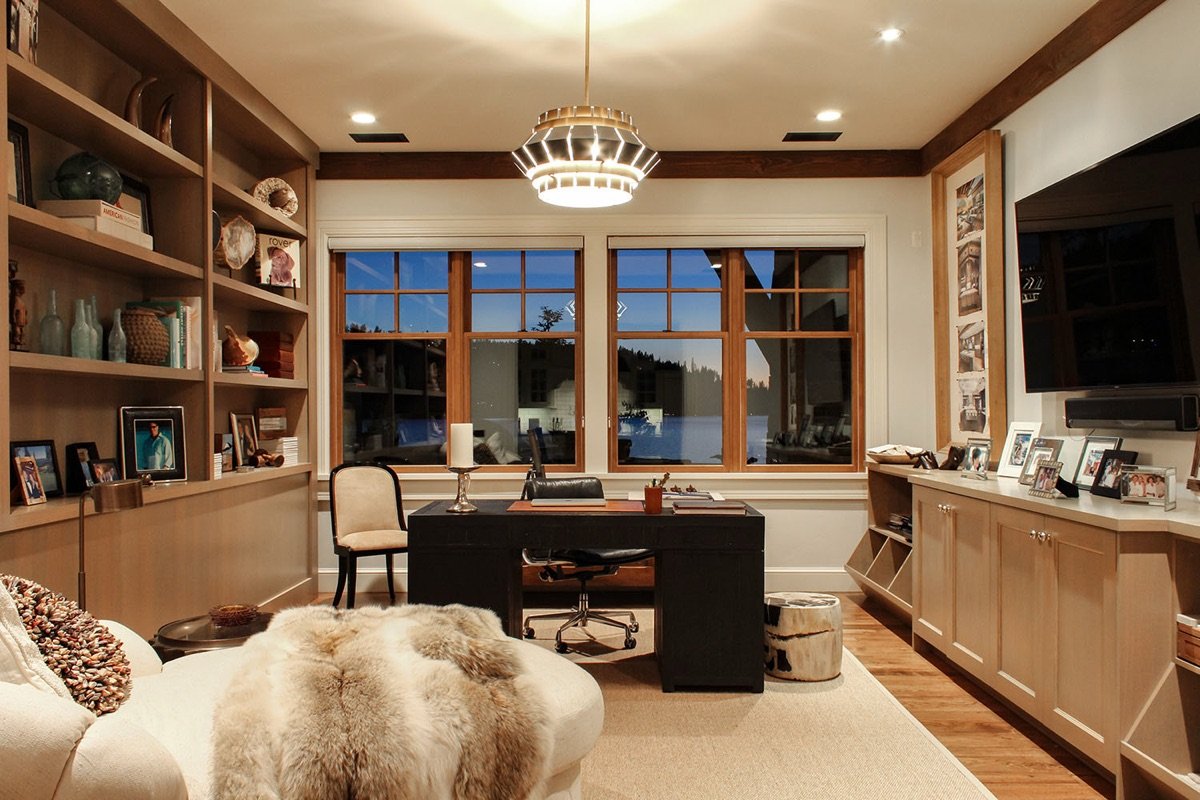 Lakefront Condo I interior designed by Paul Lauren Designs, Chicago, Illinois, view 5