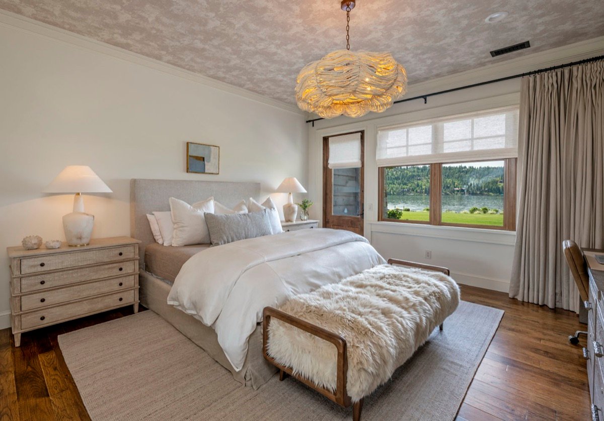 Lakefront Corner Condo interior designed by Paul Lauren Designs, Chicago, Illinois, view 3